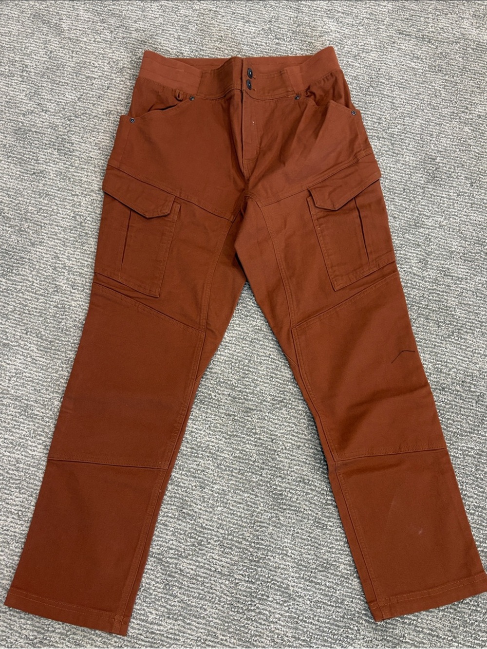 Duluth Women’s Cargo Utility Pants in Rust NWOT - Picture 2 of 7
